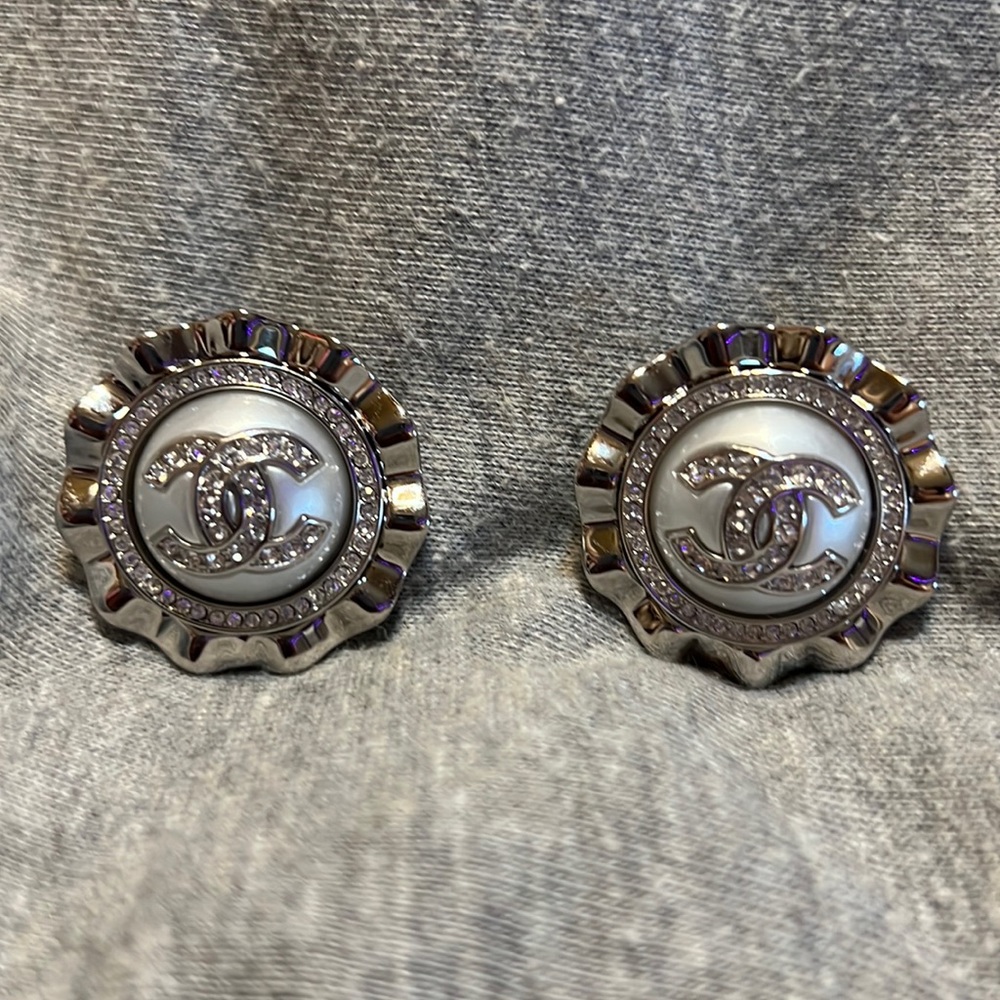 CHANEL Silver and White Earrings